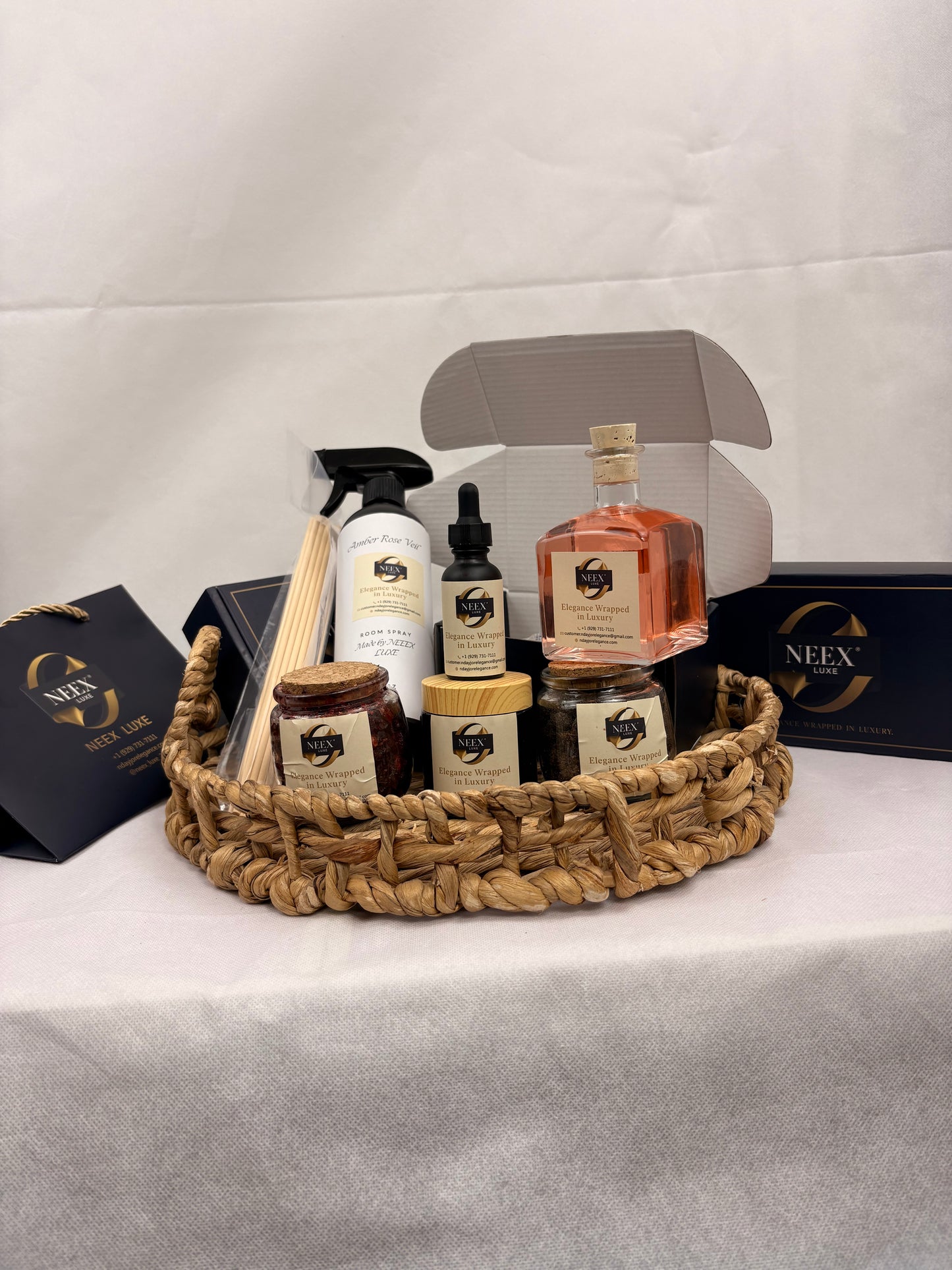 NEEX LUXE Luxury Home Fragrance Gift Basket