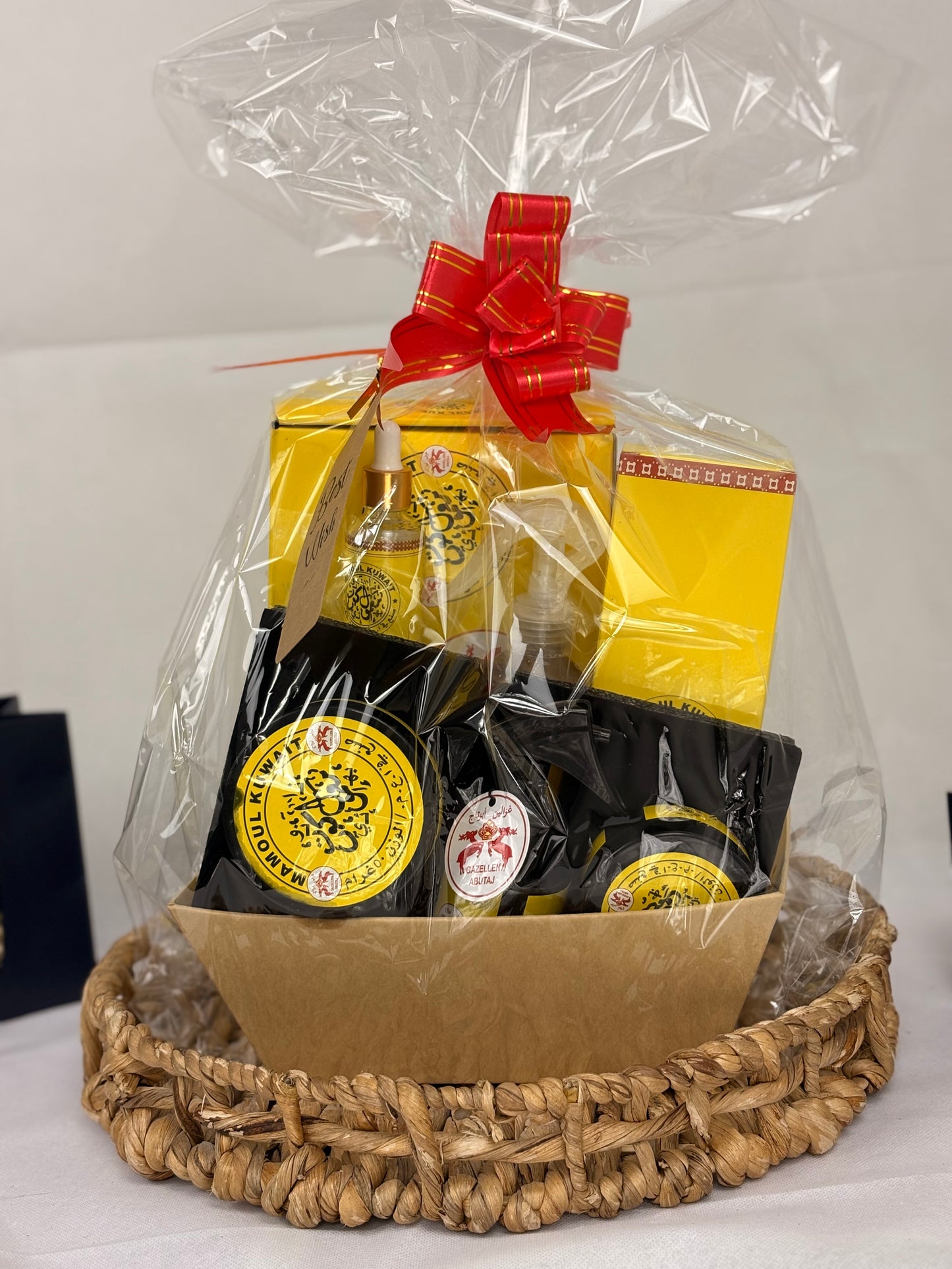 NEEX LUXE Mamoul Kuwait Gift Basket