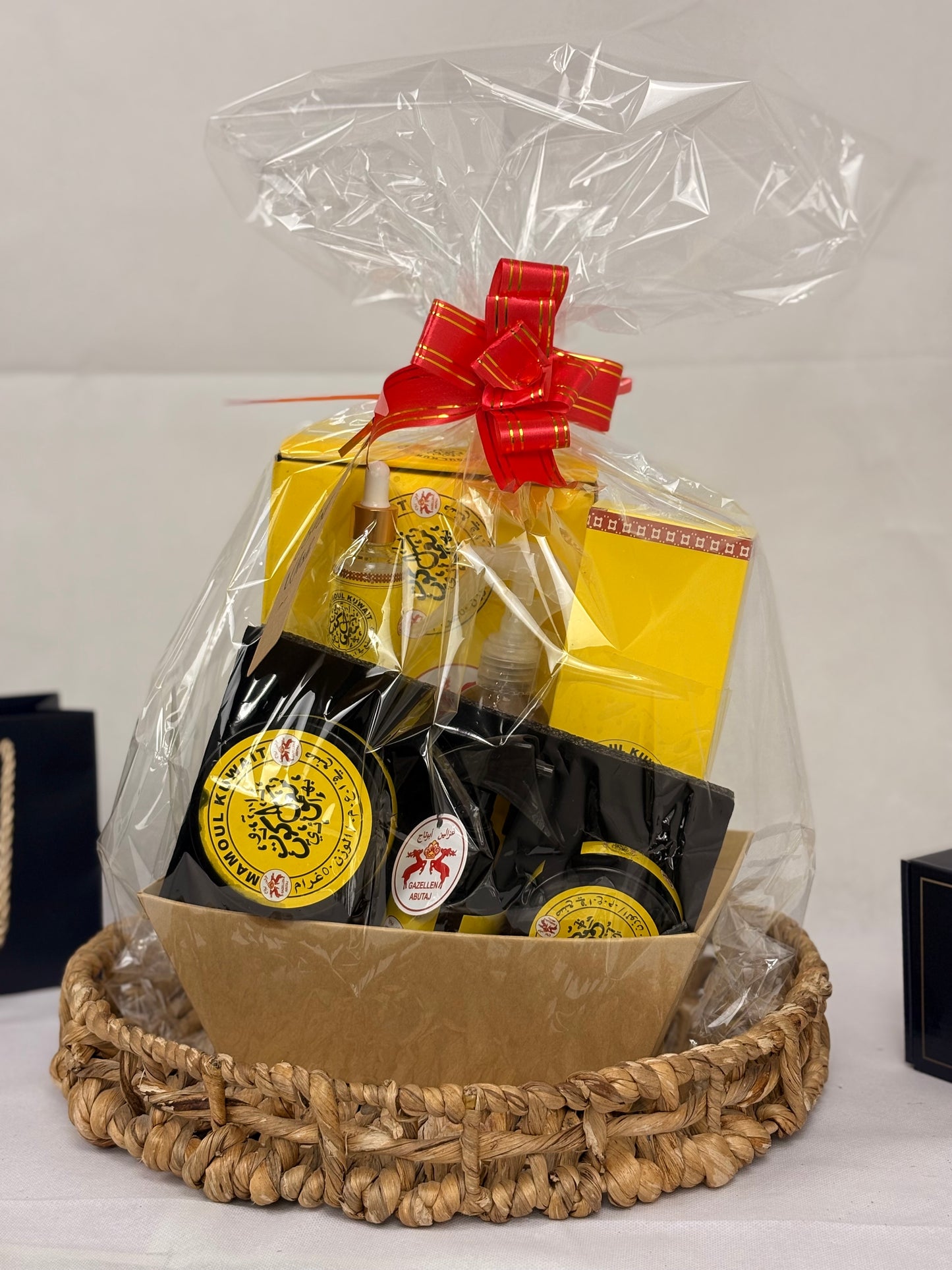 NEEX LUXE Mamoul Kuwait Gift Basket