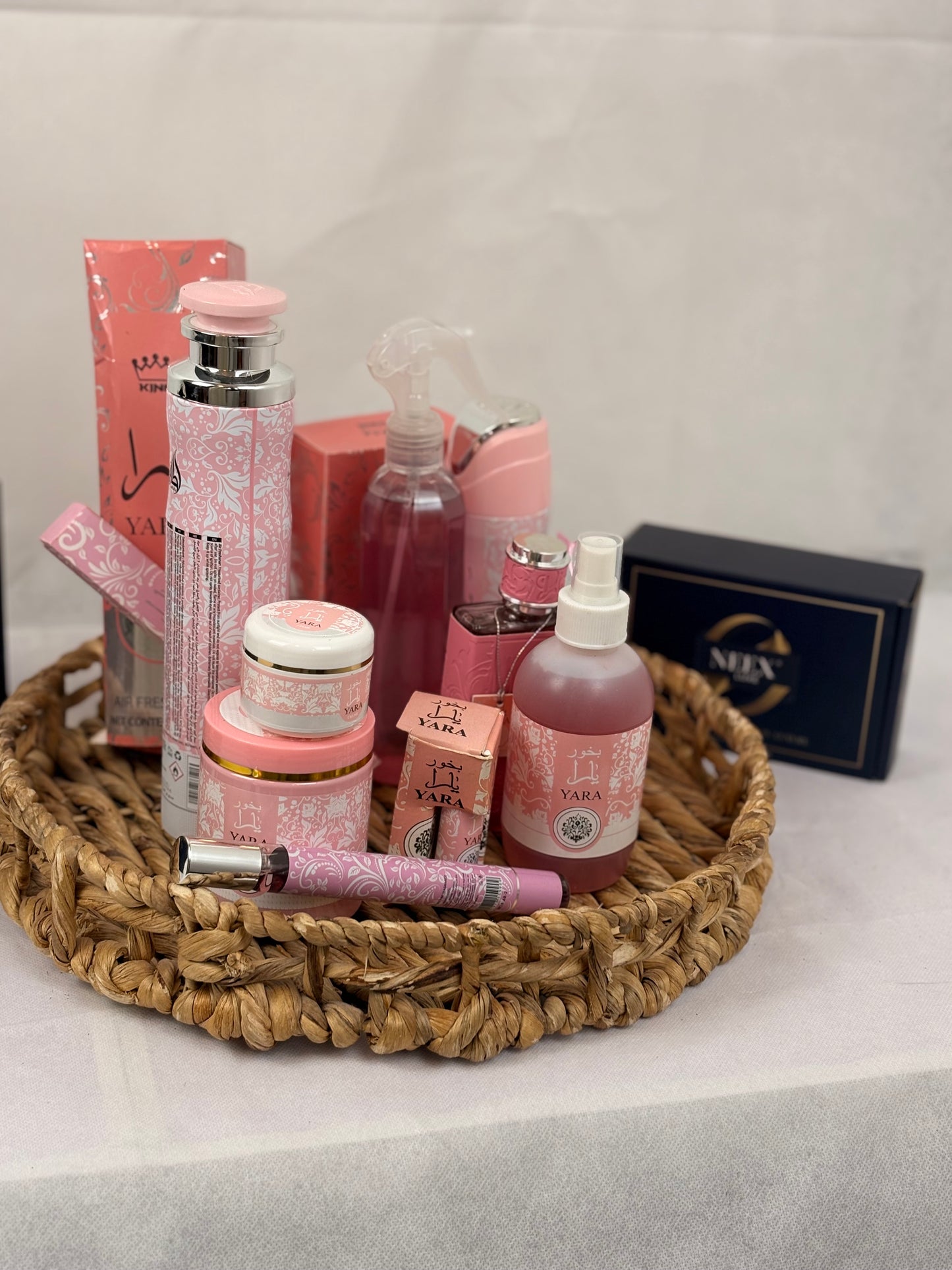 NEEX LUXE Yara Luxury Gift Basket