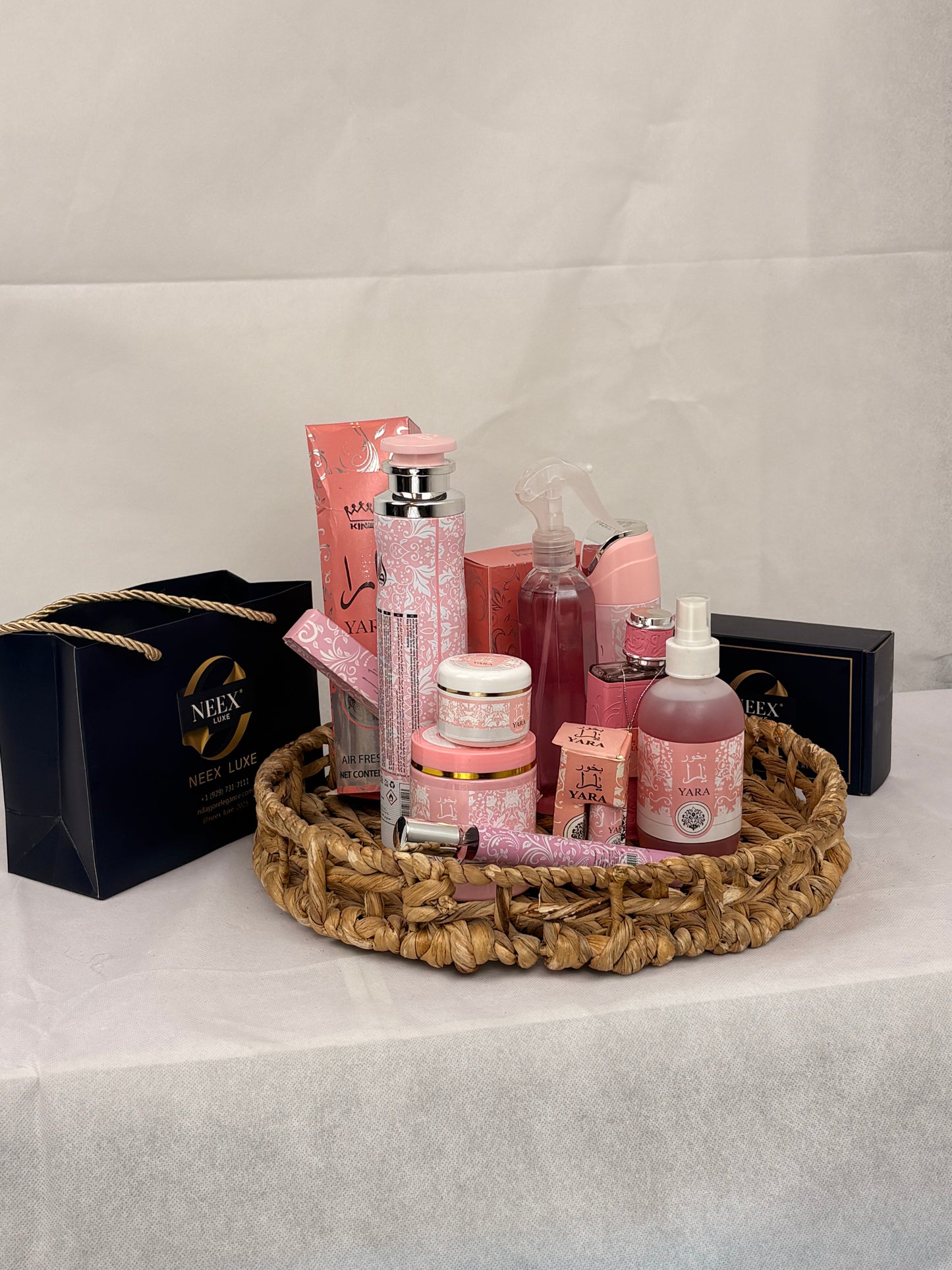 NEEX LUXE Yara Luxury Gift Basket