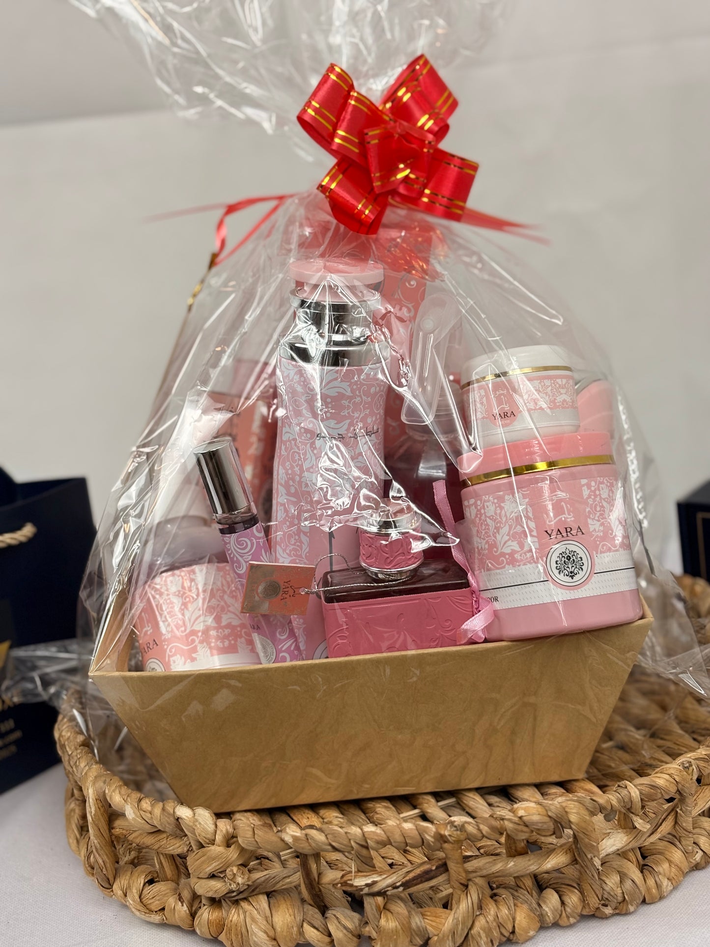 NEEX LUXE Yara Luxury Gift Basket