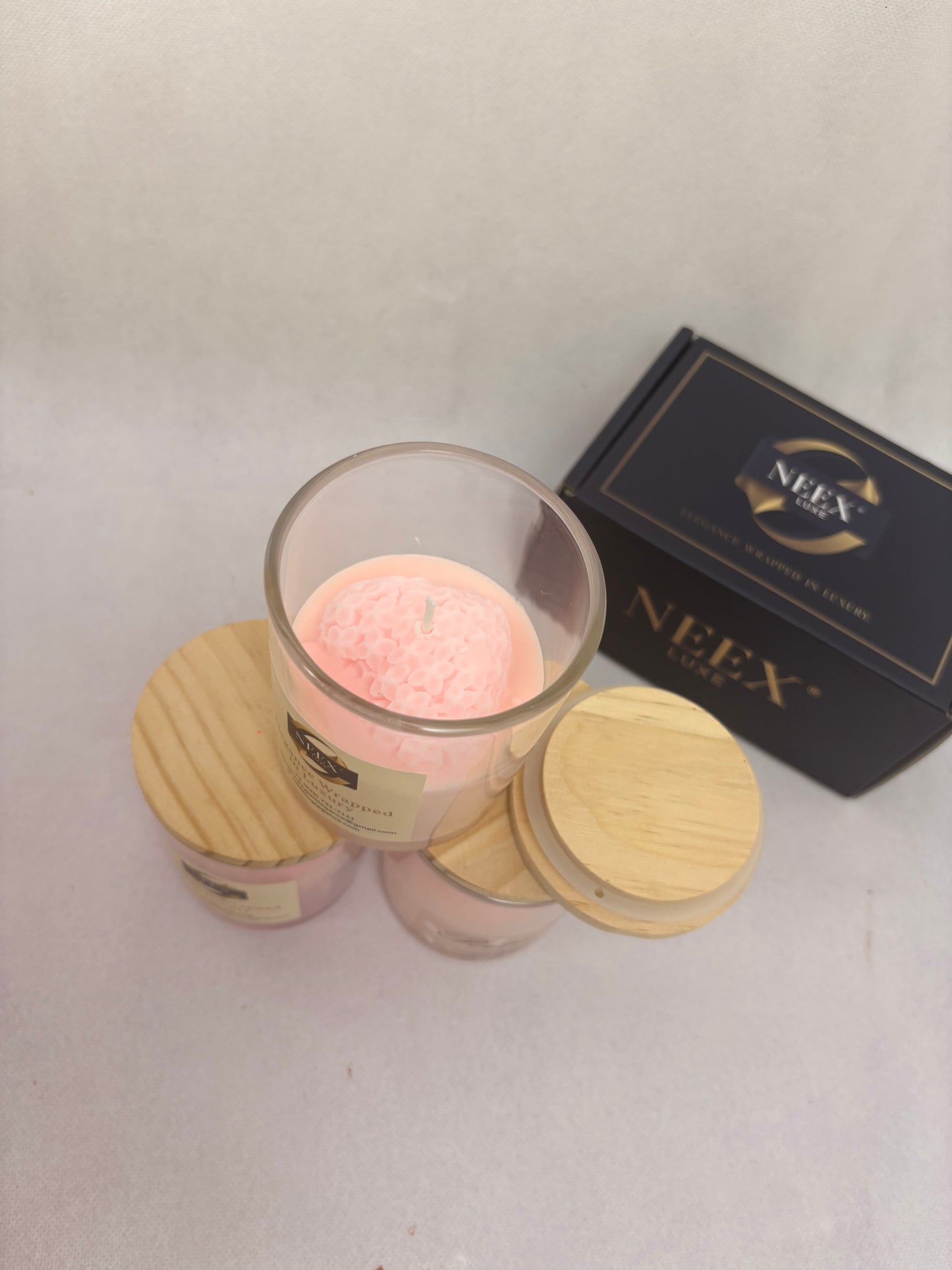NEEX LUXE Poetic Joy Bloom Candle